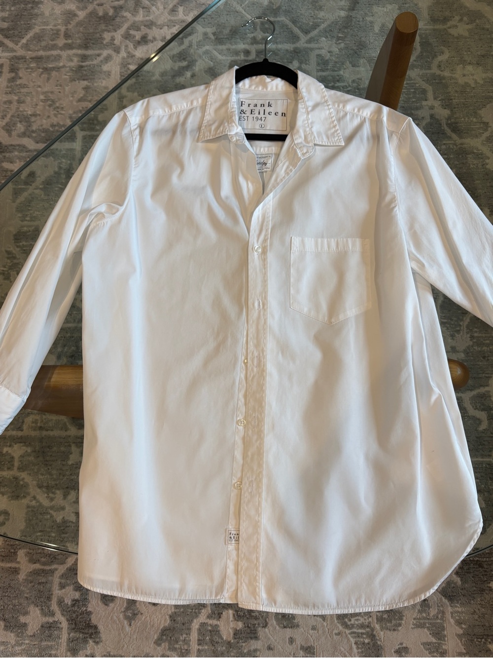 Frank & Eileen White women’s white Button-Up Shirt large sleeves shortened
